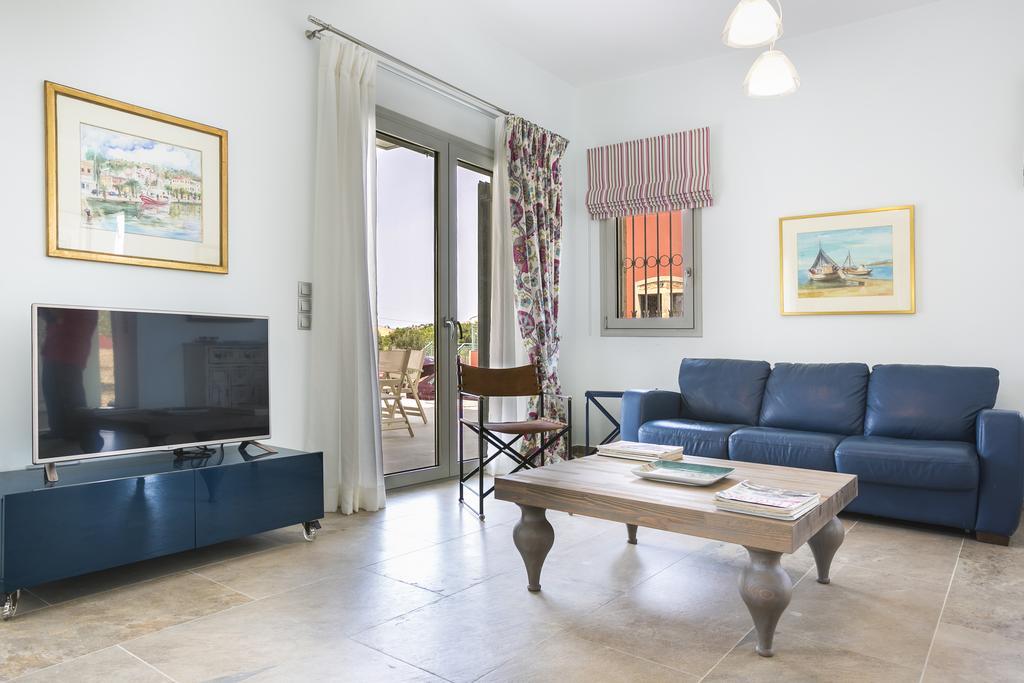 Afrodite Luxury Villa Svoronata Exteriör bild