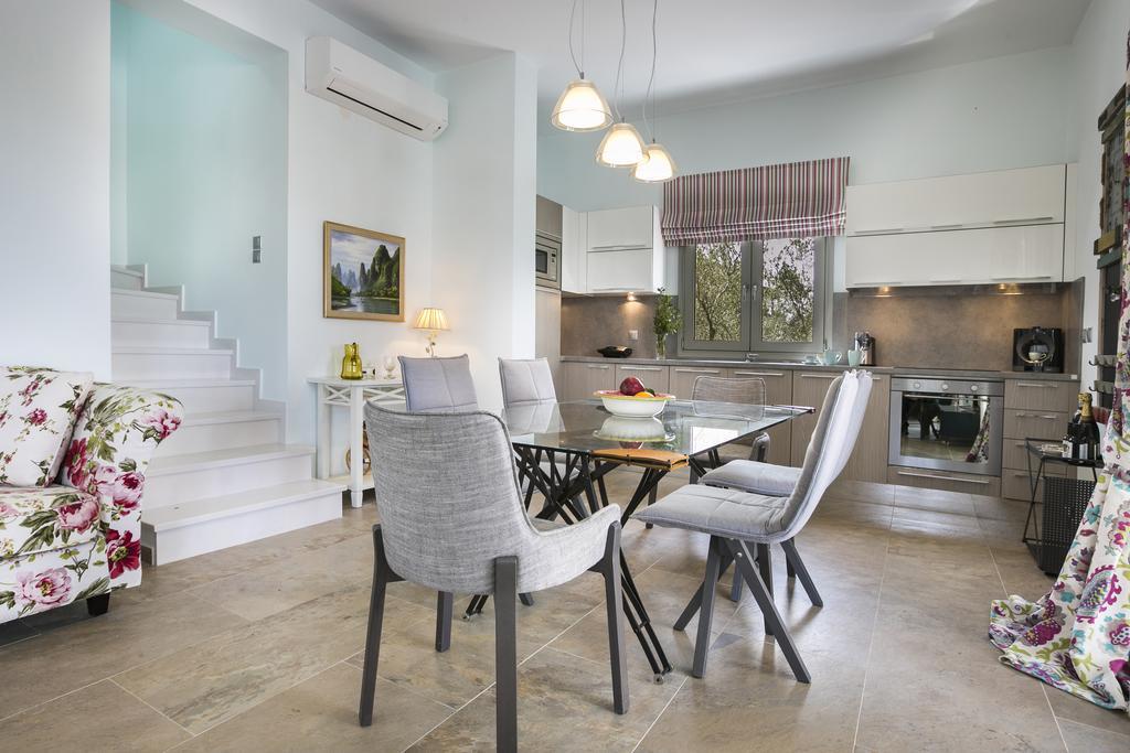 Afrodite Luxury Villa Svoronata Exteriör bild
