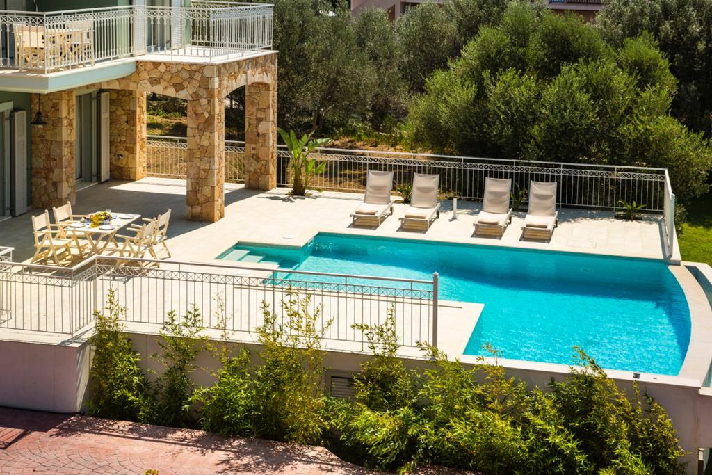 Afrodite Luxury Villa Svoronata Exteriör bild
