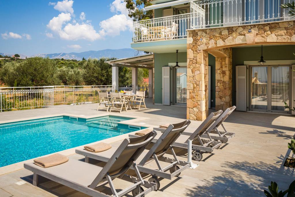 Afrodite Luxury Villa Svoronata Exteriör bild